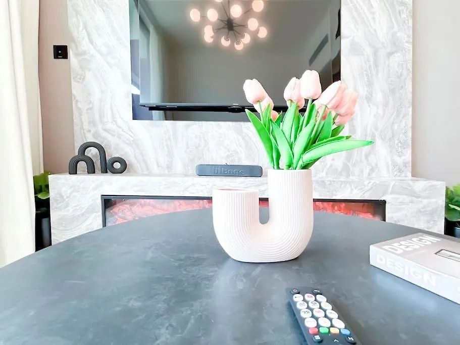 City Views & Comforts At Binghatti Corner Dubai United Arab Emirates