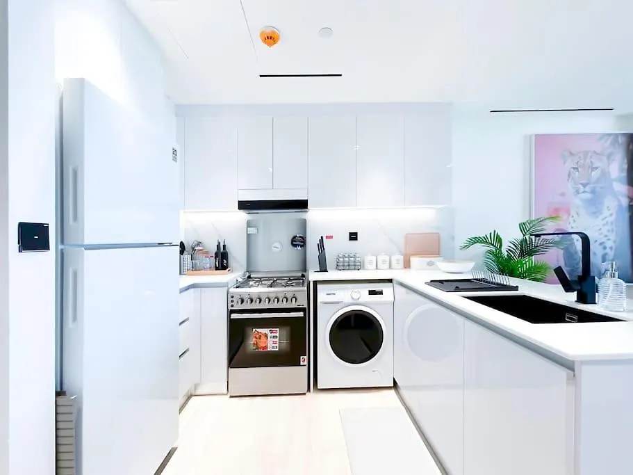 City Views & Comforts At Binghatti Corner Dubai 0*,  United Arab Emirates