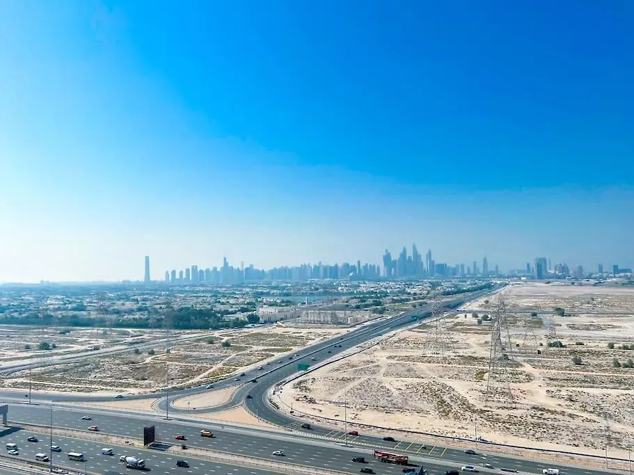 Apartment City Views & Comforts At Binghatti Corner Dubai